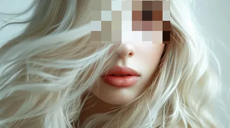 מעסה בלונדינית מדהימה